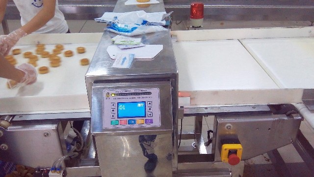 金屬異物檢測(cè)機(jī)